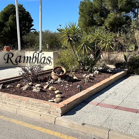 Orihuela - Las Ramblas - Casa Pino Dehesa de Campoamor  Εξωτερικό φωτογραφία